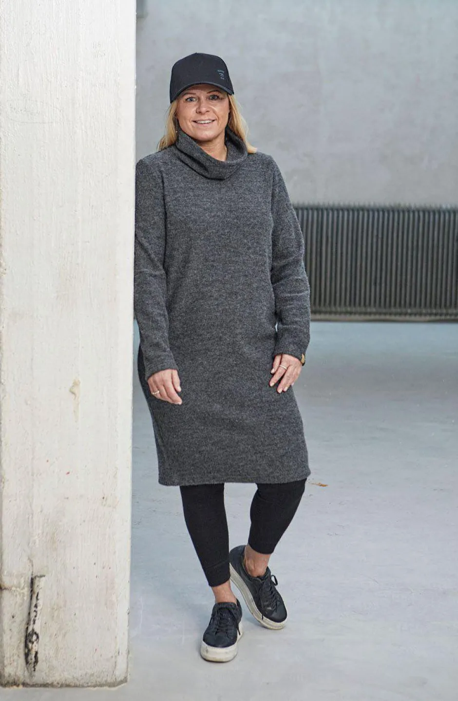 Ivanhoe of Sweden GY GISSLARP DRESS, 60% FILTAD ULL, 40% LYOCELL — GREY Online
