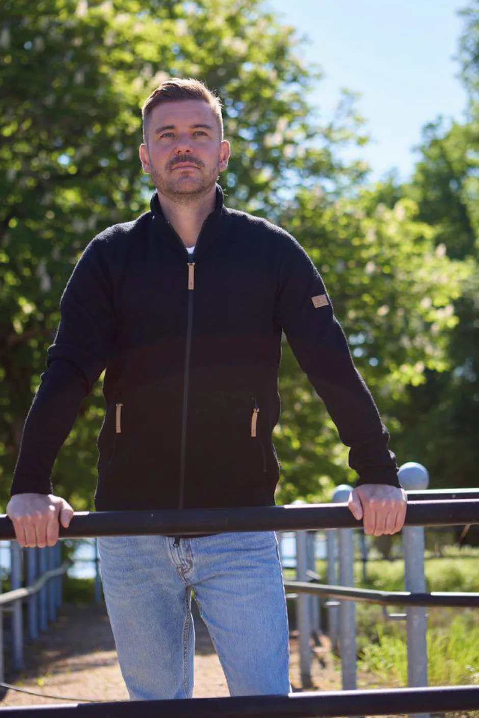 Ivanhoe of Sweden VOLMAR FULL ZIP, 69% ULL — LIGHT NAVY Discount